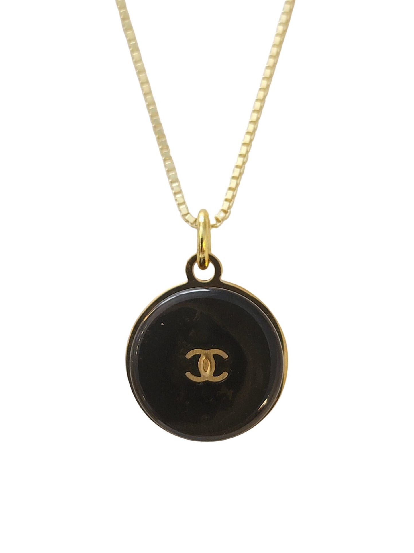 DARK GREY AND GOLD CC CHANEL VINTAGE BUTTON NECKLACE