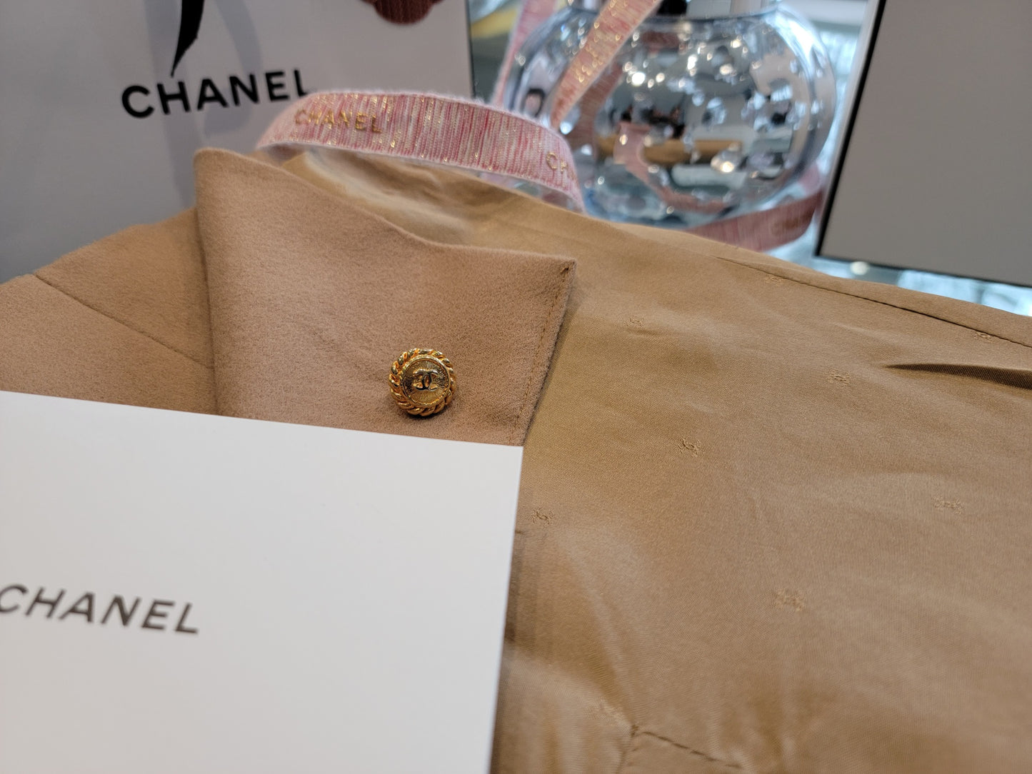 GOLD ROPE CHANEL VINTAGE BUTTON